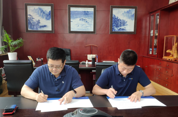 鼎泰-喀斯瑪簽約戰(zhàn)略合作協(xié)議